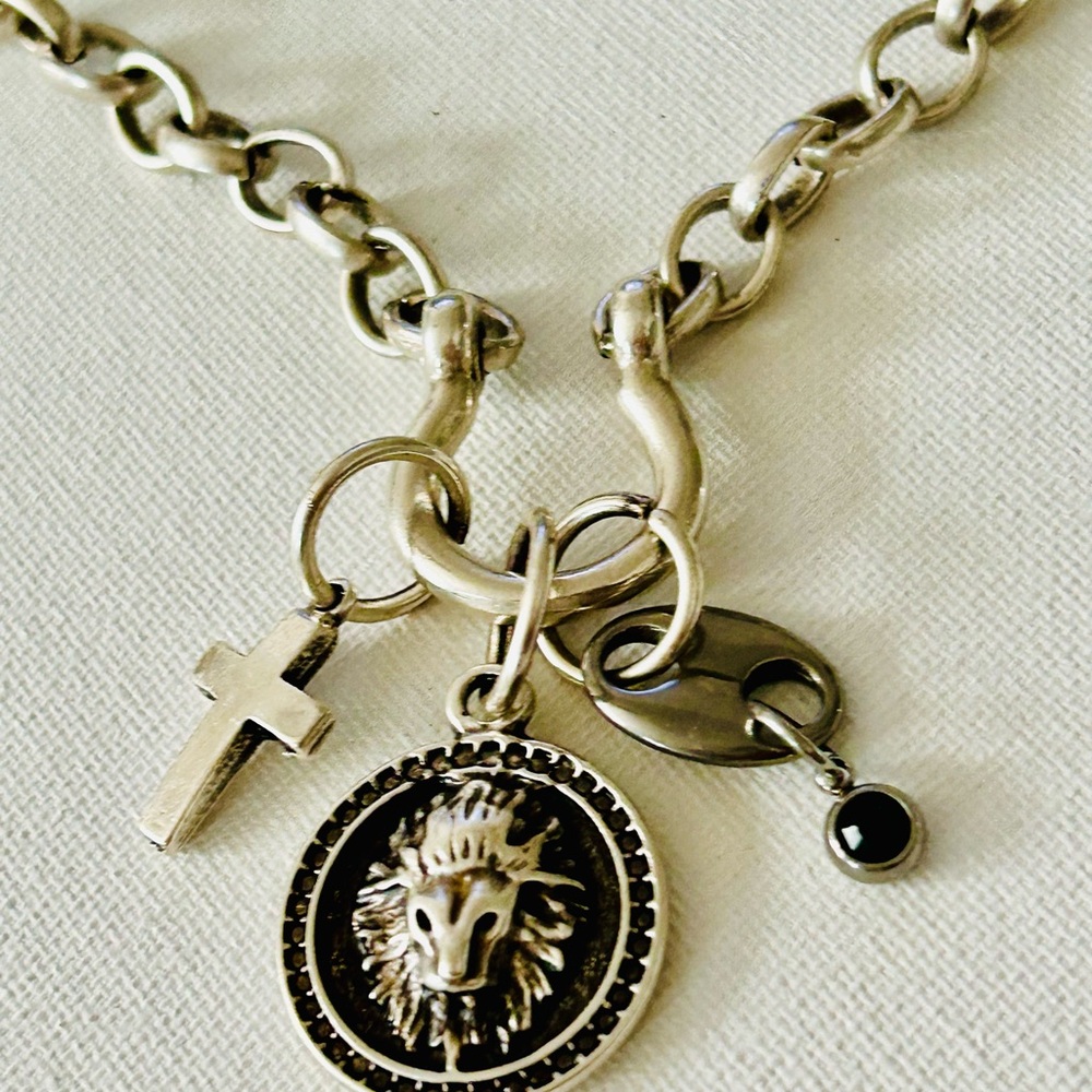 Silver Charm Necklace with Lion and Cross Pendants - Picture 6 of 10